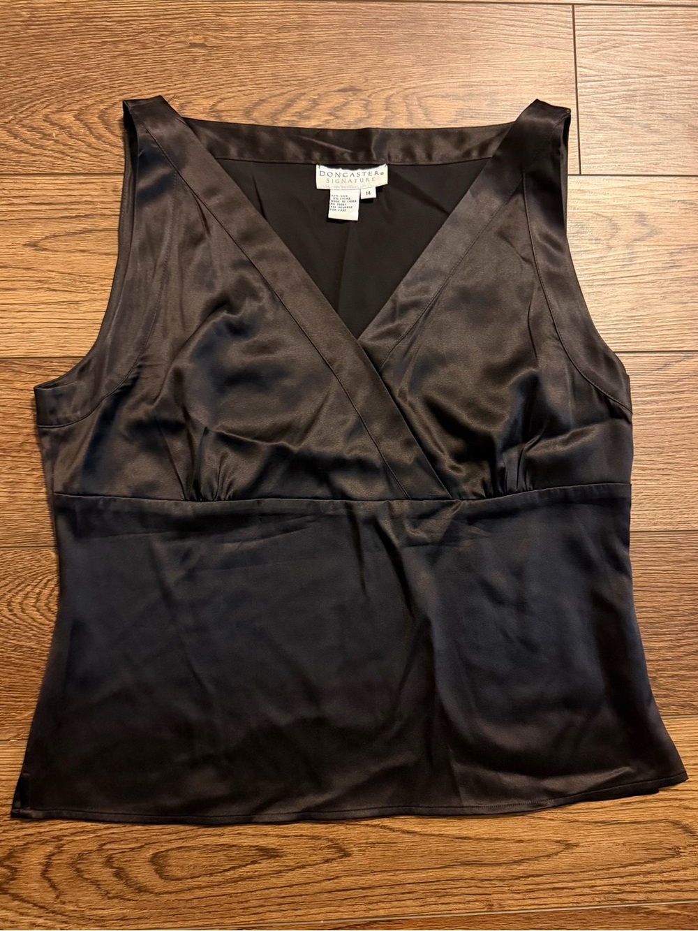 Doncaster Signature Chocolate Brown 98% Silk Blend Top Sleeveless Sz 14‎